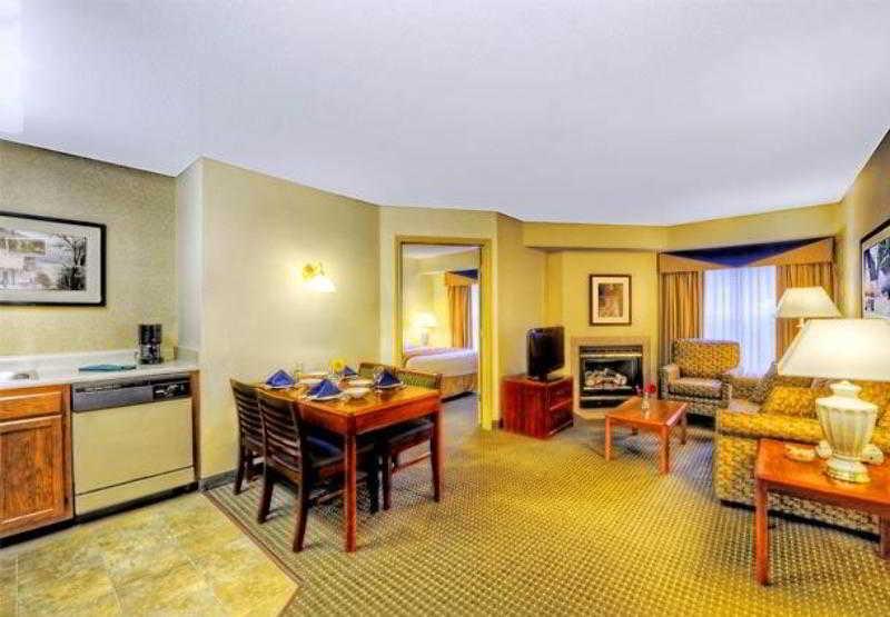Residence Inn Boston Фоксборо Екстер'єр фото